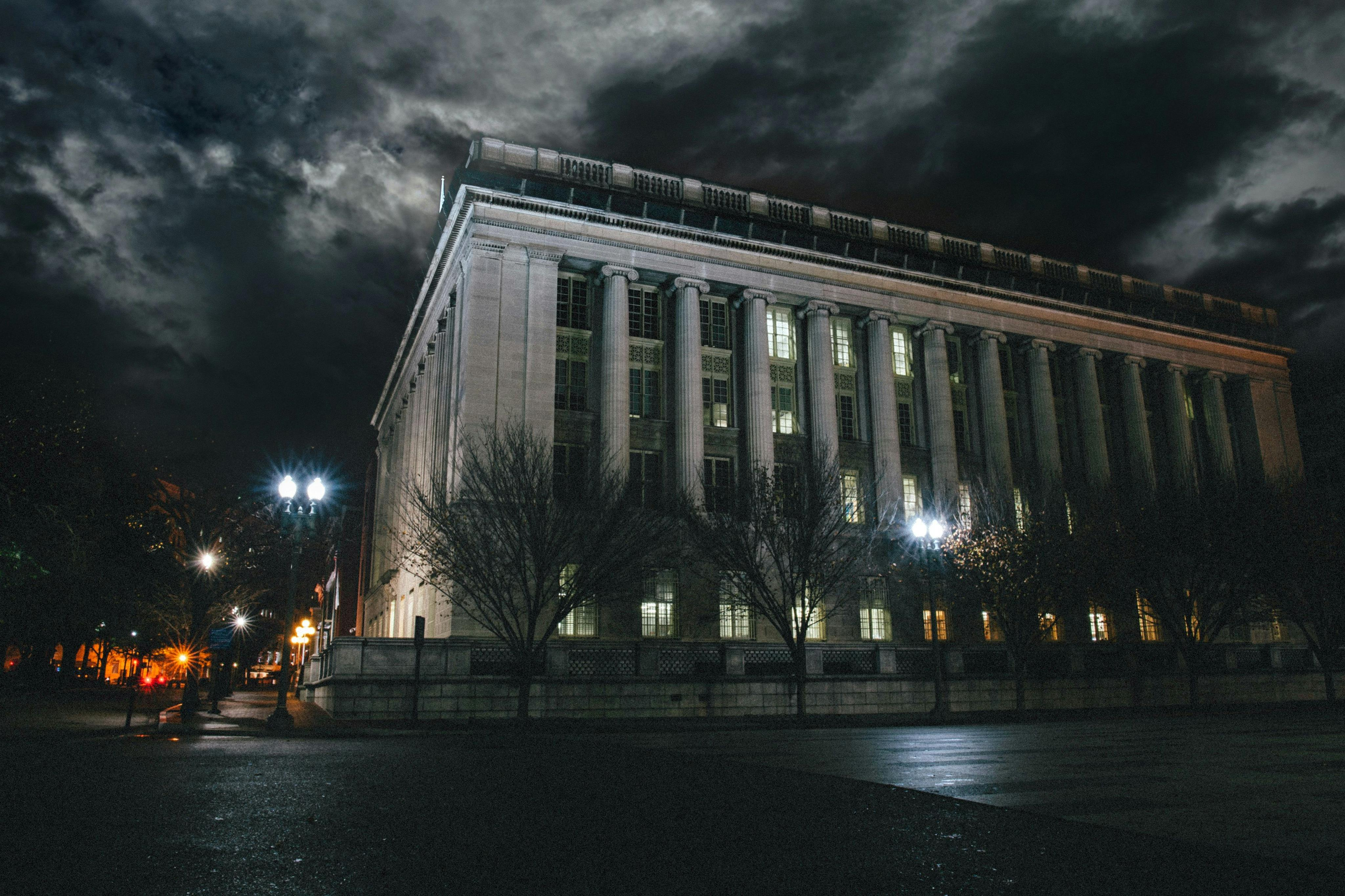 Washington DC: Guided Haunted Pub Crawl - Photo 1 of 8